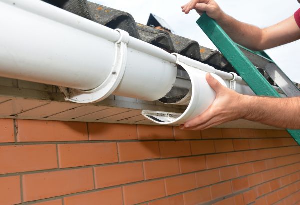 Gutter Maintenance in Muncie